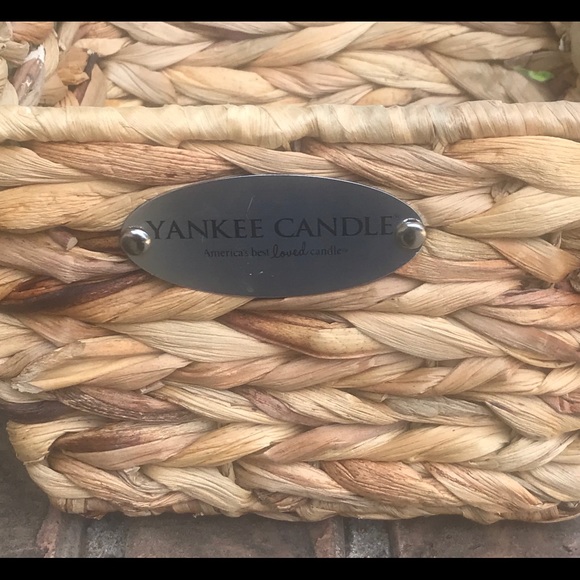 New Yankee Candle Empty Woven Decor/Accent Basket - Picture 4 of 16